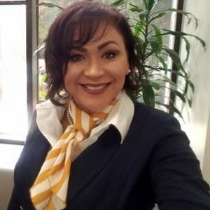 Meet your Posher, Annie